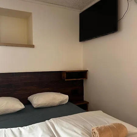 Apartment Center *